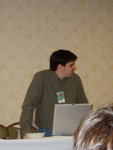 Naram's Youmacon 2005 Photos - Slide 20: Dave Anez - Webcomic 101 Panel